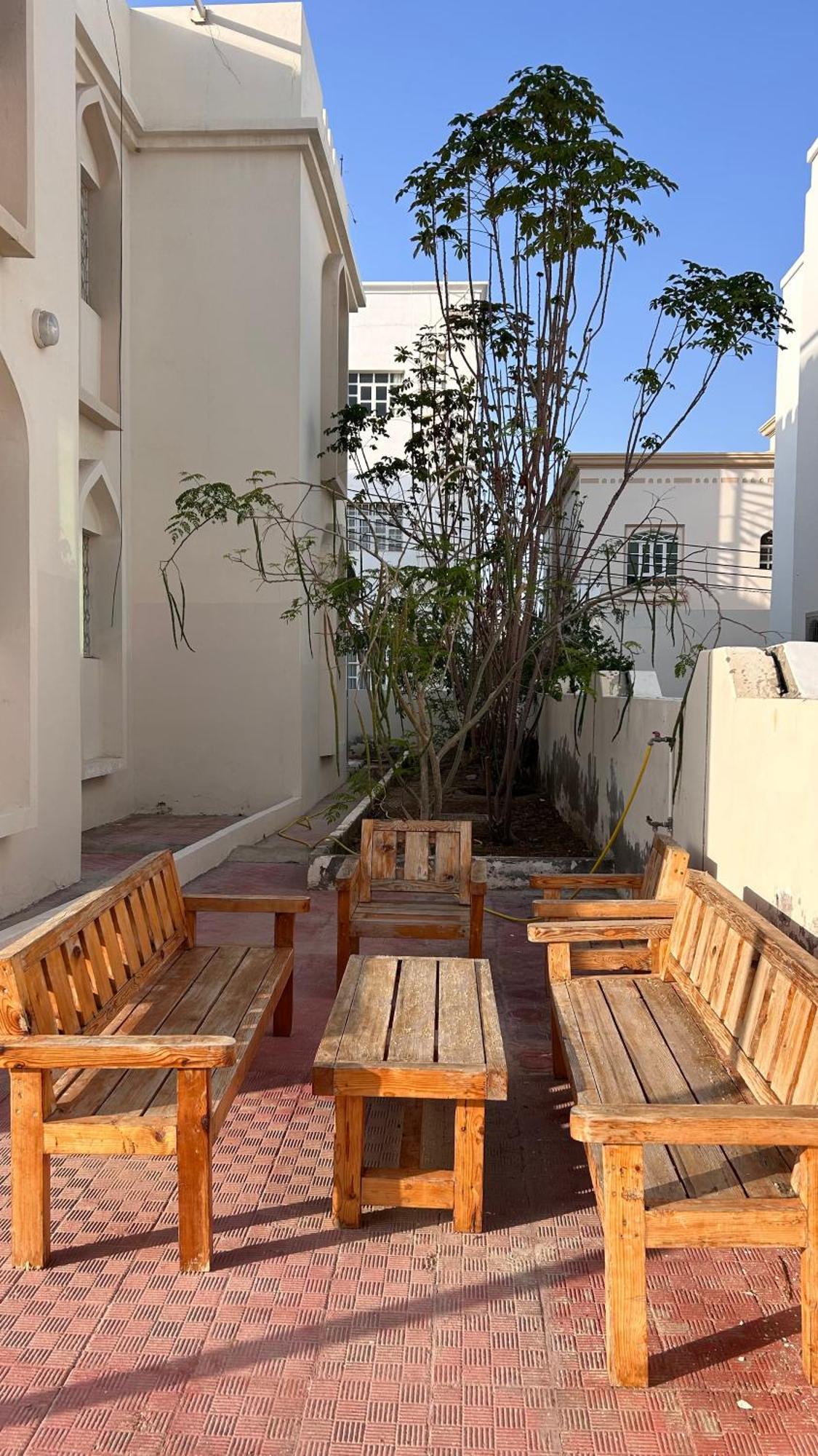 מוסקט Basil Hostel מראה חיצוני תמונה
