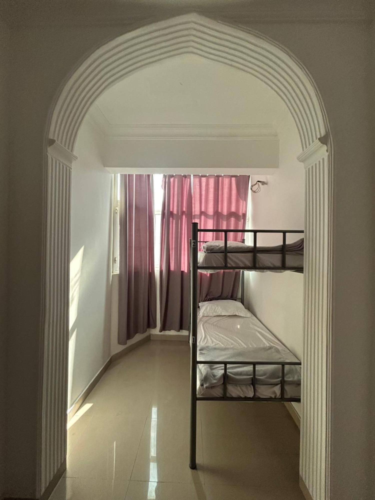 מוסקט Basil Hostel מראה חיצוני תמונה